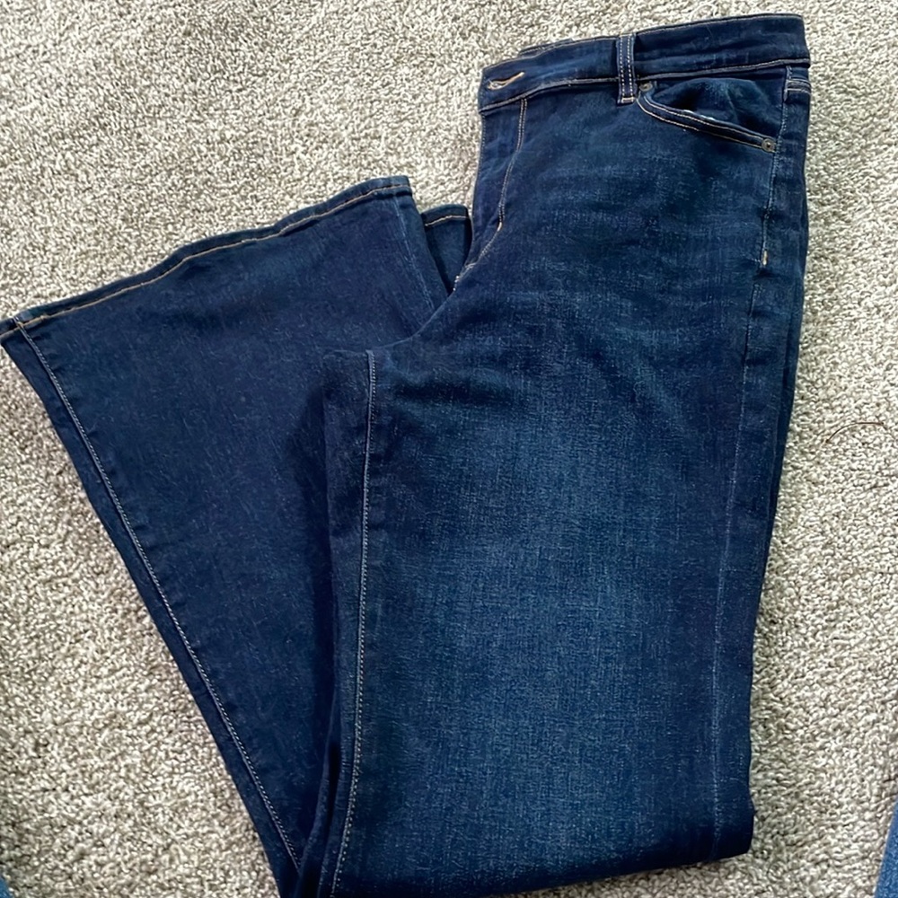 American Eagle flare jeans